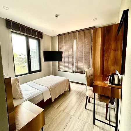 Siesta Istanbul Airport Hotel 3*