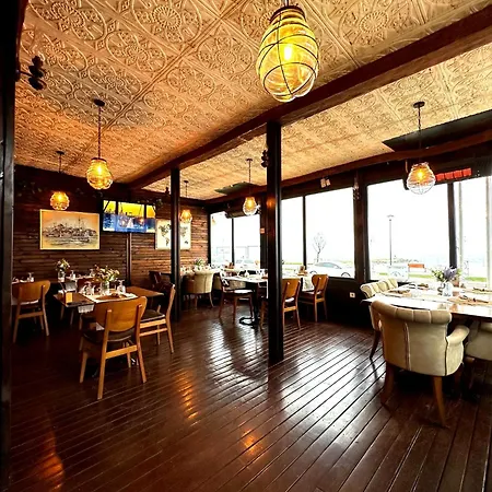 Hotel Siesta Istanbul Airport 3*
